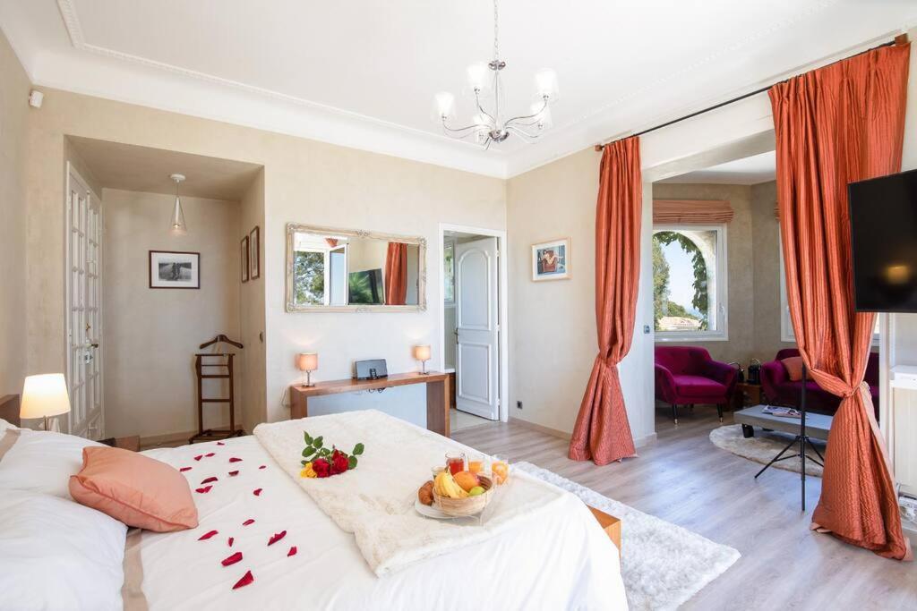 Le Castel Rose Super Cannes, Face Aux Iles De Lerins Vallauris Exterior foto