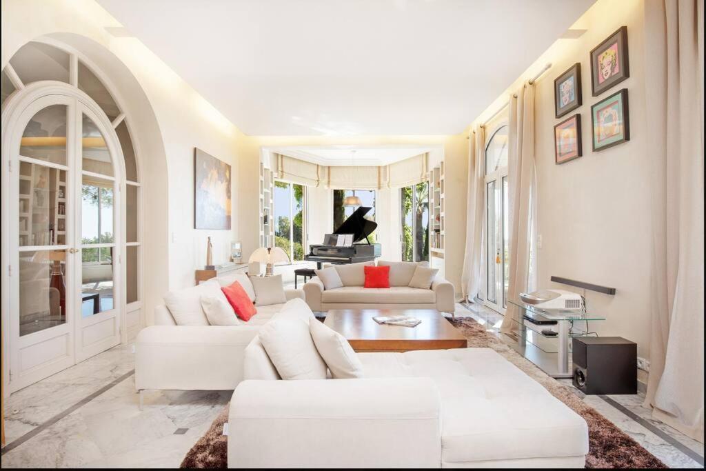 Le Castel Rose Super Cannes, Face Aux Iles De Lerins Vallauris Exterior foto